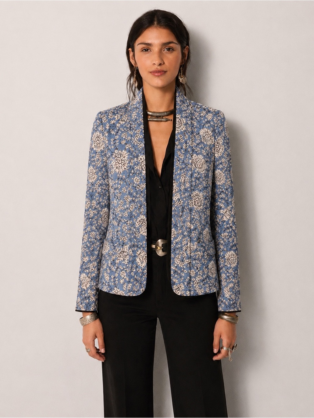 Caroll Paris Blazer Floral Open Front Jacket Blue White Size 38 medium viscos